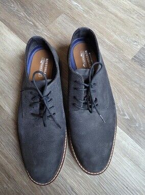 Bostonian Men’s Blue Lace-Up Dress Shoes